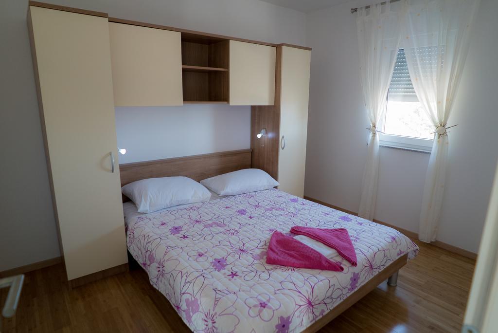 Apartmani Ruzica Makarska Exterior foto